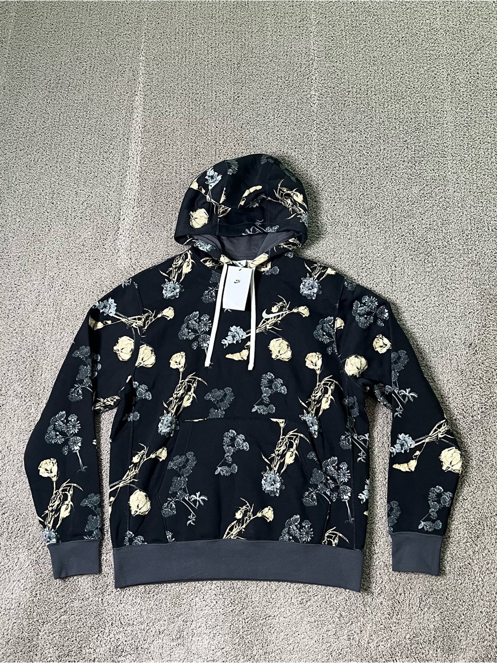 Nike Sportswear Club Fleece Floral Print Pullover Hoodie Men’s Size Medium